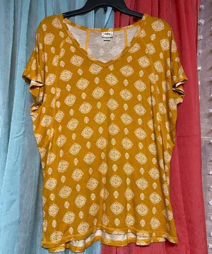 Daytrip blouse - size large like new thumbnail 1