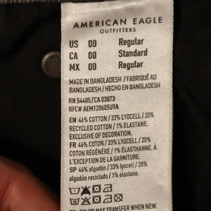 American Eagle Stovepipe High Rise‎ Jeans Womens Size 00 Grey Snake Grunge NWT thumbnail 7