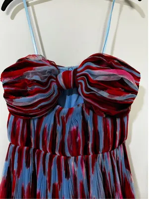 Hutch Micah Gown Red Size 2 thumbnail 4