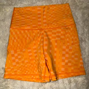 Aerie Orange Checkered Shorts Size Medium NWOT thumbnail 1