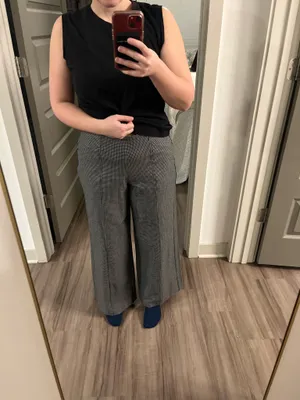 Old Navy Pants  thumbnail 4