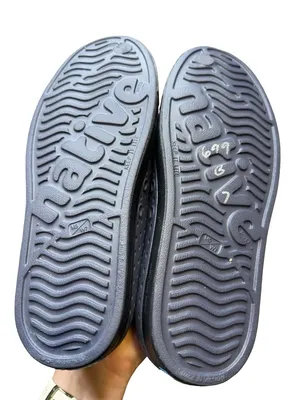 ✨🌊 Native Jefferson Bloom Onyx Slip-On Shoes Size 7‎ 🌊✨ thumbnail 6