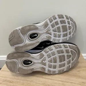 Nike Black & White 97 Air Max Athletic Sneakers‎ 6/7.5 thumbnail 4