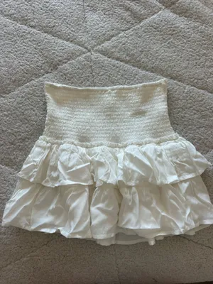 white mini skirt thumbnail 3