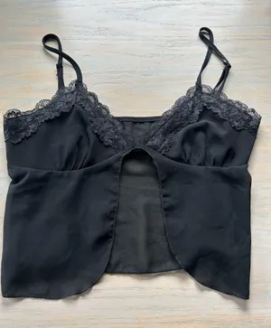 Black Open Front Top thumbnail 1
