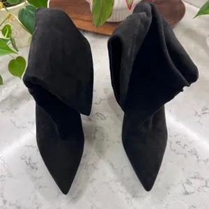 Nine West Womens Black Faux Suede Slouchy Pointed Toe Block Heel Boots Size 10M thumbnail 2