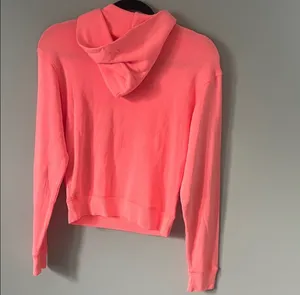 SKIMS pink hoodie thumbnail 3