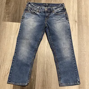 Silver Jeans Aiko women’s blue jeans capris size W28 thumbnail 1