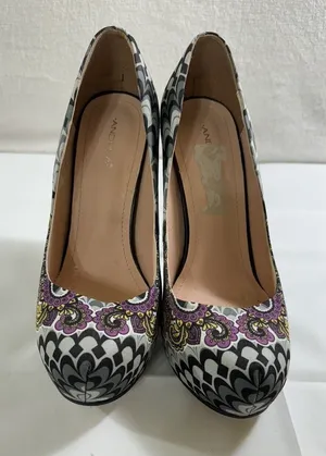 ANDREA Pink‎ & Black 4” Heels Floral Sexy Pumps- Size 8 thumbnail 1