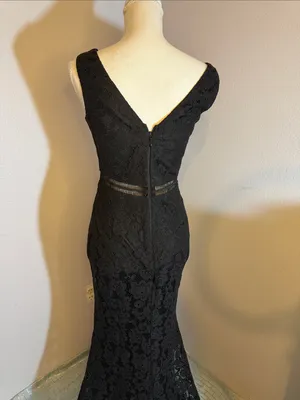 Lulu's Black Lace V-Neck Maxi Dress thumbnail 4