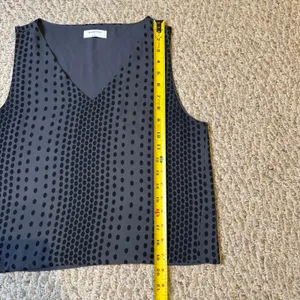 Babaton Gray With Black Polka Dots Satin Cami Professional Dressy‎ Casual Tank S thumbnail 4