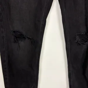 American Eagle Mom Straight Jean Washed Black Denim High Rise Size 2 Regular thumbnail 5