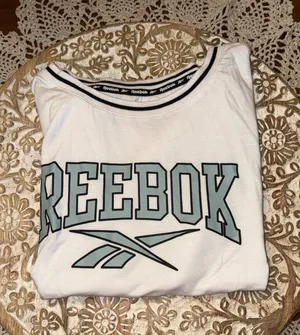 Reebok Crop Top thumbnail 1