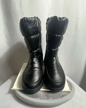 Women’s Black Fur-Lined Winter Snow Boots Size 8 EU39 PVC Sole Cozy Warm thumbnail 1
