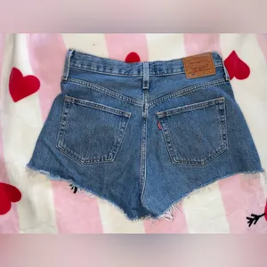 Levi's 501 Classic Blue Jean Shorts thumbnail 2