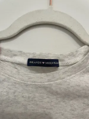 Brandy Melville Grey Top thumbnail 3