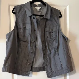 Gray Denim Vest with Stud Details Size 1X thumbnail 1