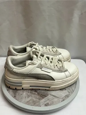Puma Mayze Crashed Self Love Women’s Platform Sneakers White Gray Size 9 thumbnail 2
