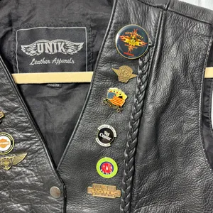 Unik Vintage Motorcycle Black Leather Vest with Unique Pins Size L‎ thumbnail 3