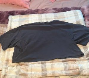 H&M cropped t shirt thumbnail 3