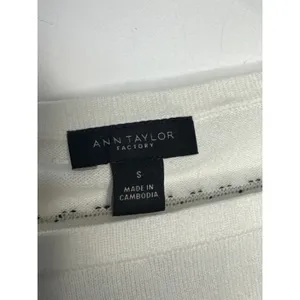Brand New Ann Taylor Women's Size Small Winter White Pullover Sweater thumbnail 2