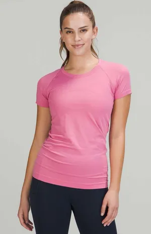 Lululemon Swiftly Tech Short Sleeve Shirt 2.0 Pink Blossom Size 6 thumbnail 1