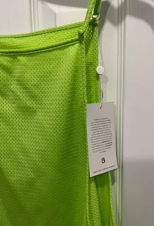 Buffbunny NWT  Top thumbnail 3