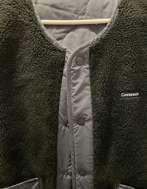 Covernat reversible vest in gray & green thumbnail 2