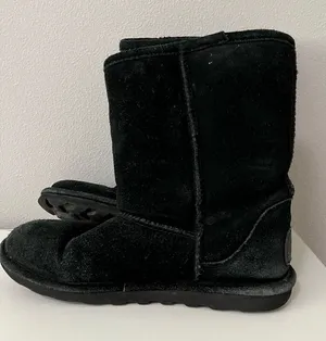 bearpaw boots thumbnail 1