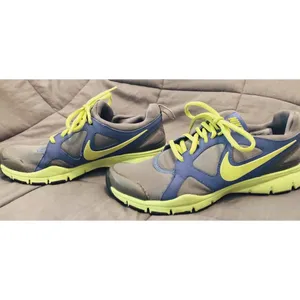 Nike In-Training Memory Foam Sneakers thumbnail 2