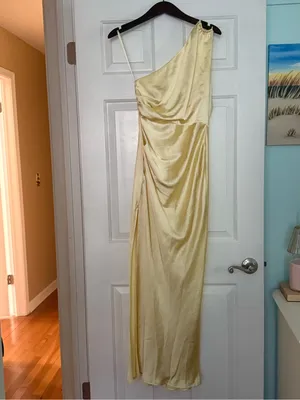 Billy J Harlowe Maxi Dress in Butter Yellow thumbnail 2