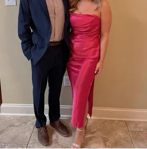 Selfie Leslie Strapless Midi Dress thumbnail 4
