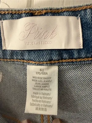 PINK Victoria's Secret Light Blue Wide-Leg Embroidered Heart Jeans thumbnail 3