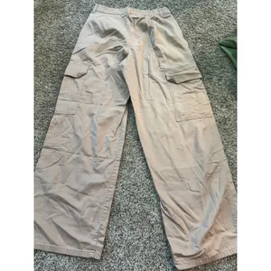 GU Women Beige Cotton Pleated Cargo Pants High Rise Relaxed Fit 827-459041 L thumbnail 8