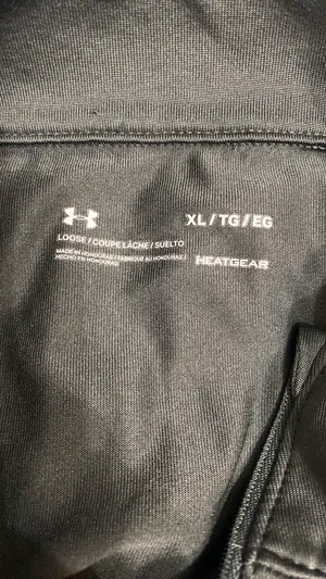 Under Armour Gray loose Long Sleeve top - Size XL thumbnail 4