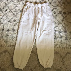 Alo Yoga Accolade Sweatpant Ivory L thumbnail 2