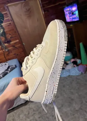 Shoes thumbnail 3