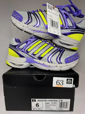 Women’s Adidas Adistar Control 5 size 6W thumbnail 1
