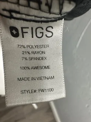 Figs Black V-Neck Scrub Top thumbnail 3