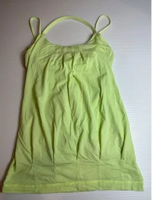 Lululemon Size 6‎ Neon yellow green Athletic Tank Top Built-In Bra Activewear thumbnail 1