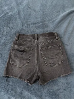 American Eagle Highest Rise 90s Boyfriend Shorts thumbnail 2