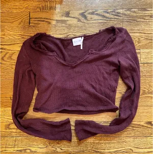 Urban Outfitters Top thumbnail 2