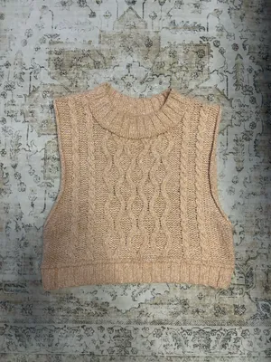 Urban Outfitters Sweater Cropped thumbnail 3