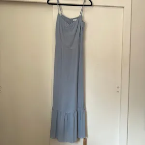 NWT Reformation Emersyn Dress Mineral 10 thumbnail 4