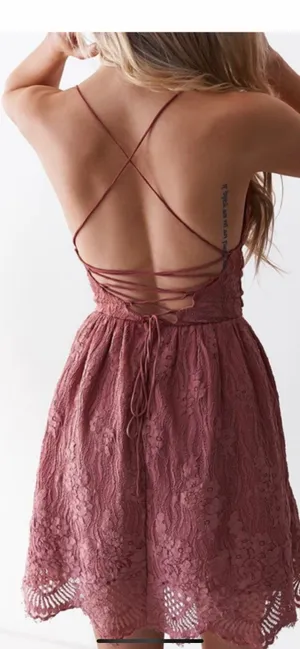 Perfect Wedding Guest Dress Pink Size M thumbnail 2