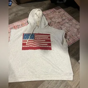 Fantastic fawn‎ Gray Hoodie with American Flag Design thumbnail 2