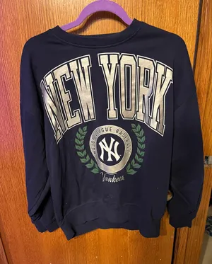Mitchell & Ness New York Yankees Crewneck Sweatshirt thumbnail 1
