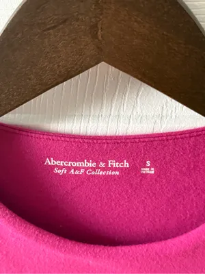 Abercrombie & Fitch Short-Sleeve Cotton-Blend Seamless Fabric Crew Bodysuit thumbnail 4