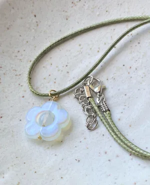 Handmade simple flower fairy cottage boho cute necklace🌼 thumbnail 5