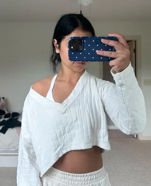 Shein Long Sleeve thumbnail 1